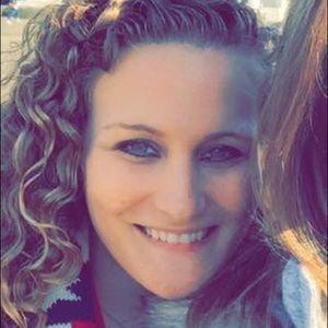 Meet your Posher, Mallory